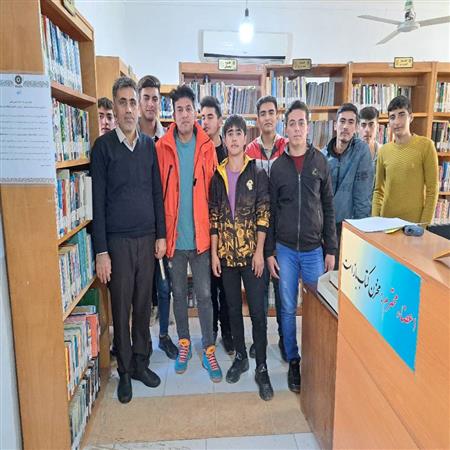 بازدید دانش آموزان دبیرستان حمزه سیدالشهداء گری دوجی